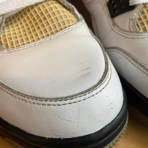 Jordan 4 White Cement - Picture 8 of 8